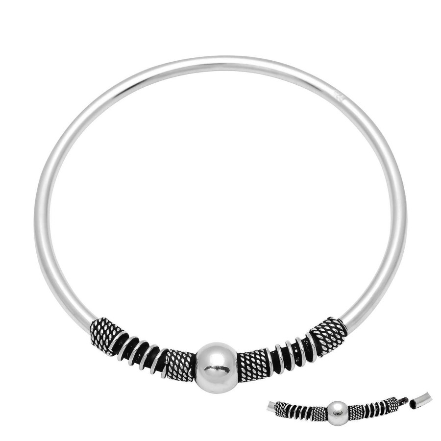 Armbanden WeLoveSilver | Zilveren Armband, Bangle In Bali Stijl Met Spiralen En Grote Kraal